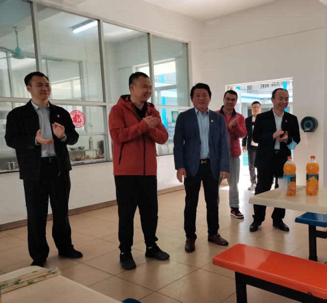 广州市黄埔区区委常委、政法委书记雷虎一行走访918博天堂集团